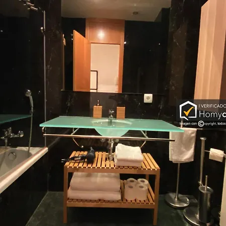 Homyat Prior Romo, Plaza Mayor Apartmán Salamanka