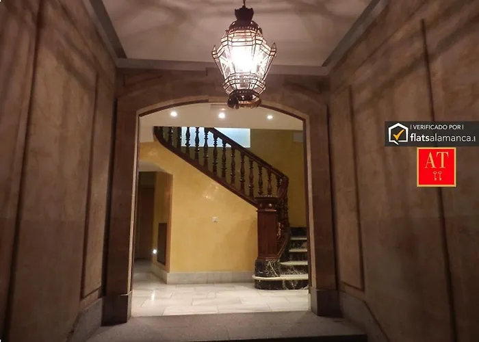 Homyat Prior Romo, Plaza Mayor Salamanca