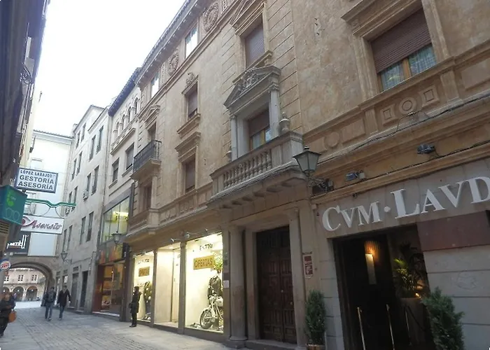 Homyat Prior Romo, Plaza Mayor